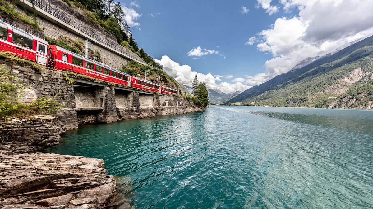 Rhaetische Bahn: Bernina Express - Lago di Poschiavo